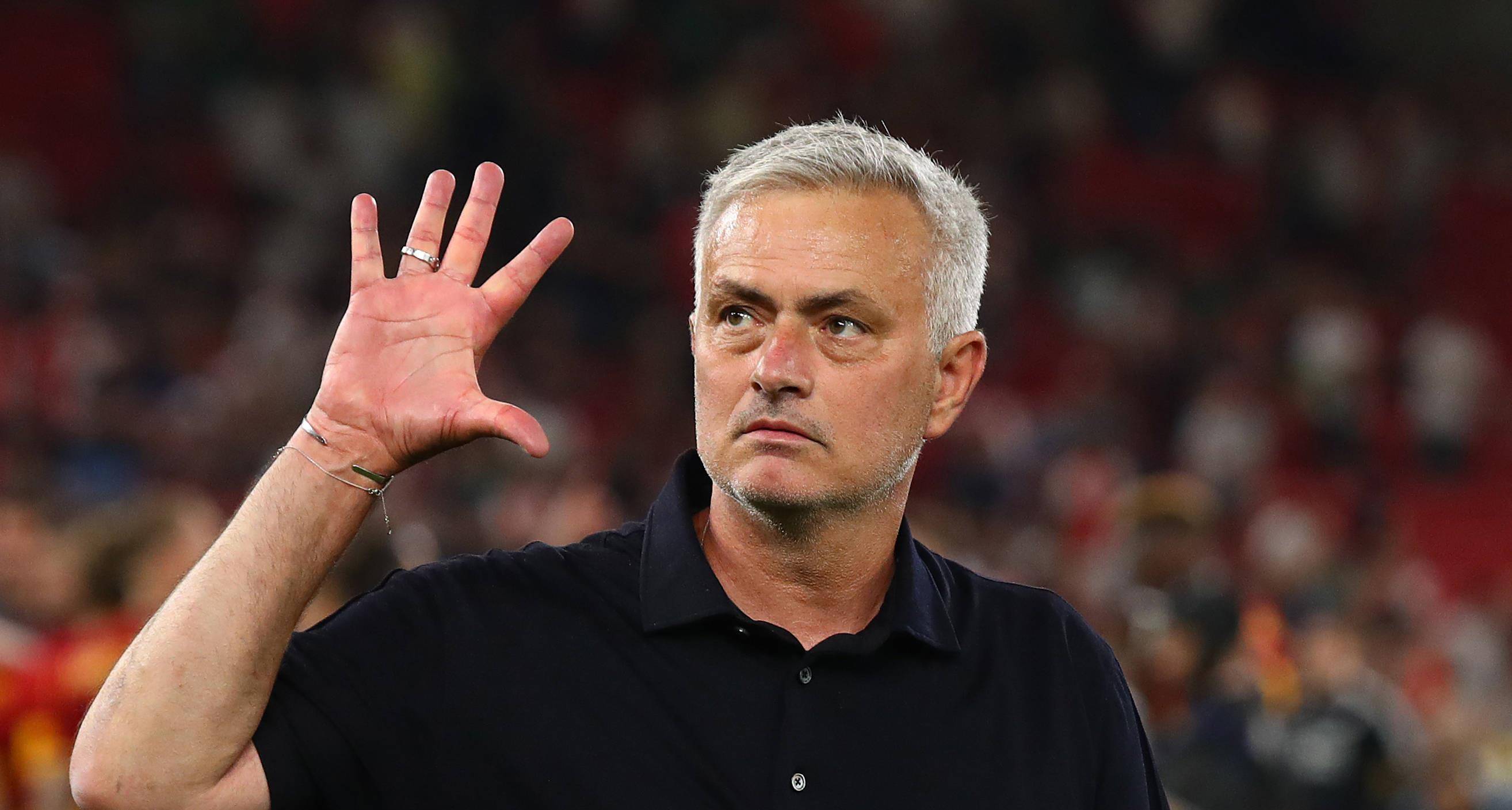 葡超今晚走向成谜，里尔官宣签约，底气十足，更衣室氛围转暖