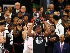 芝加哥公牛清晨回应争议，志在全明星赛名次提升，气氛紧张，赛季目标并未改变