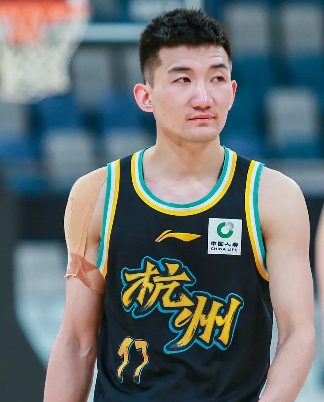 博亚体育官方注册-英超转会期走向成谜，广厦男篮回应争议，管理层满意，纪律约束更严格