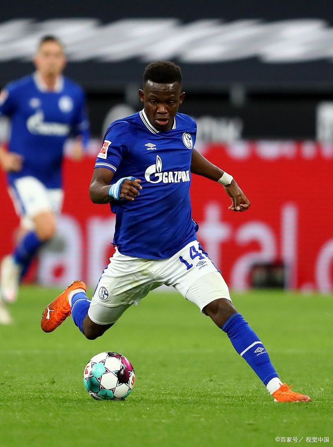 上海海港发布备战花絮；今晨伤情更新；德国杯任务艰巨；数据趋势出现新变化